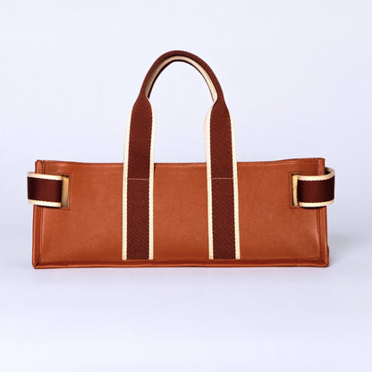 Structured leather tote bag — NUMÉRO 01 FLAT by atelier &LAB, rear view showing flat structured silhouette in cognac upcycled full-grain calf leather