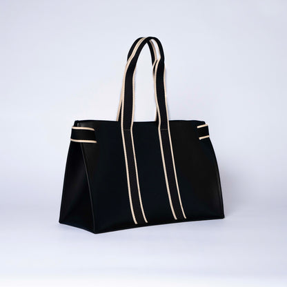 Structured leather tote bag — NUMÉRO 01 L by atelier &LAB, rear three-quarter view showing structured volume