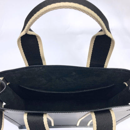 Structured leather tote bag — NUMÉRO 01 S by atelier &LAB, interior view showing structured compartment in black upcycled full-grain calf leather