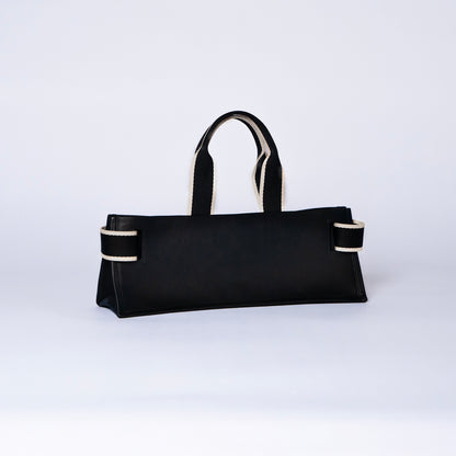 NUMÉRO 02 by atelier &LAB  — Large flat tote bag in black. Structured horizontal silhouette, rear three-quarter view.  Premium upcycled full-grain calf leather, brutalist aesthetic, Parisian life style