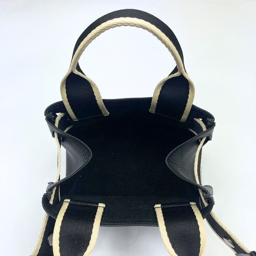 Mini leather handbag interior in black — NUMÉRO 04 by atelier &LAB, open compartment, compact construction